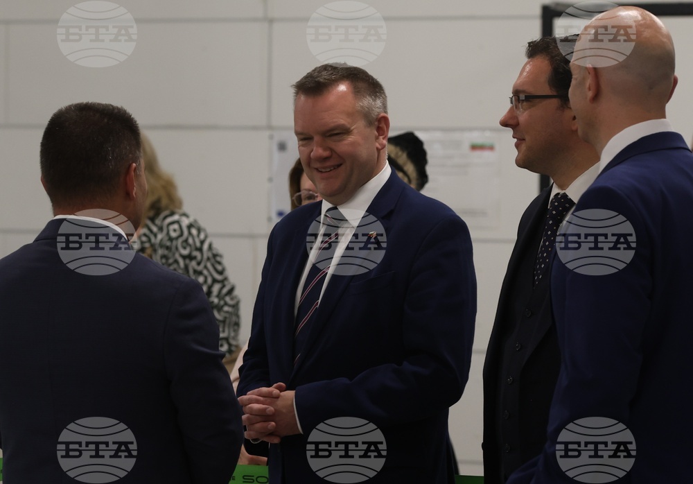Даниел Митов - Ник-Томас Симъндс - двустранна среща