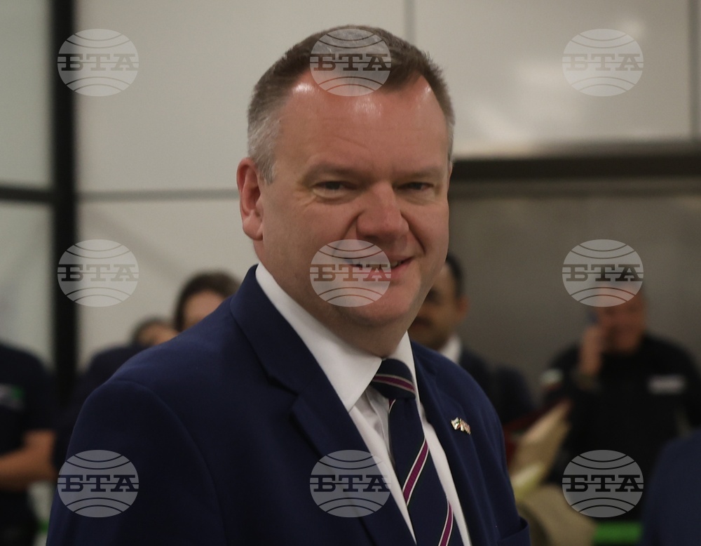 Даниел Митов - Ник-Томас Симъндс - двустранна среща