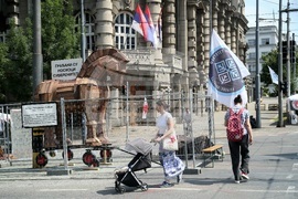 Сърбия - Белград - протестиращи
