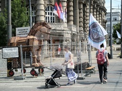 Сърбия - Белград - протестиращи