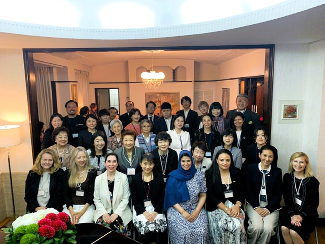 Посланик Мариета Арабаджиева бе домакин на годишната среща на Международното благотворително общество на дамите в Япония