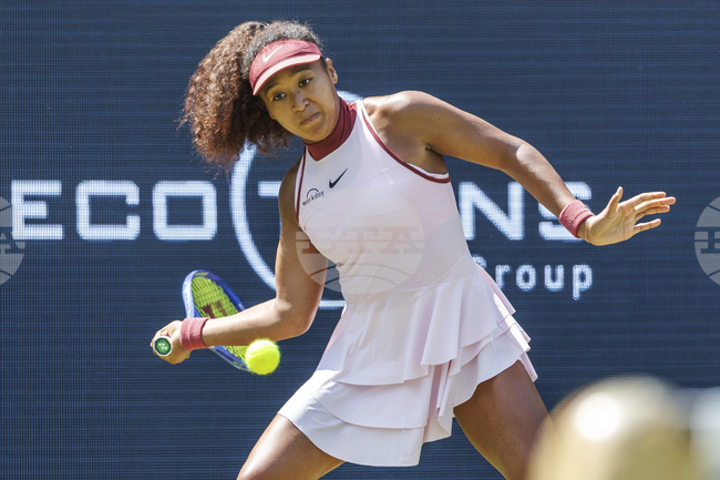 Наоми Осака с първа победа на трева за сезона