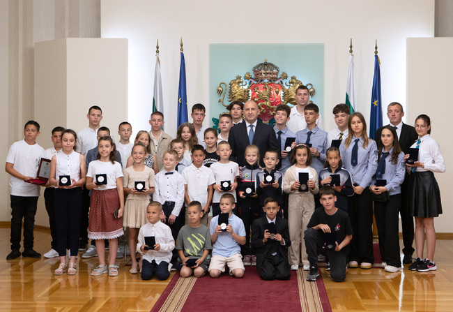 Държавният глава: Инициативата „Спортувай с президента“ привлича хиляди деца от страната да спортуват и да растат като активни и достойни граждани на България