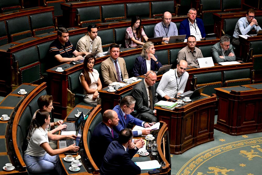 Белга: Белгийският премиер заяви, че единственият избор е увеличаването на инвестициите в отбраната 