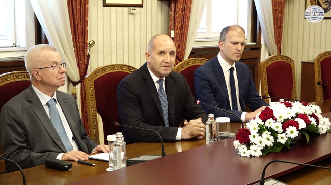 Делото срещу Люпчо Георгиевски и антибългарските изяви на ръководни фактори в РСМ са абсолютно недопустими, каза Румен Радев