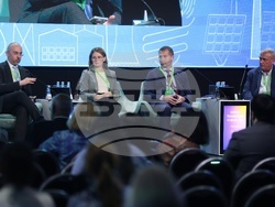 Грийн транзишън форум - дискусия "Дали ядрената енергия е ключът към осигуряване на достъпни и надеждни енергийни доставки?"