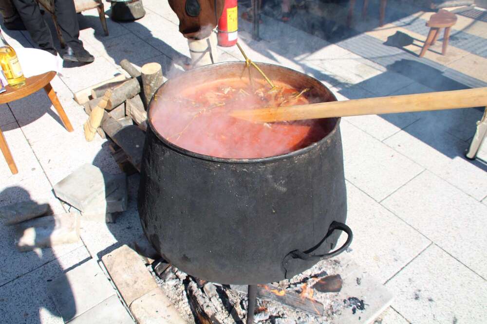 В Тетевен ще се състои празникът на местните рибена чорба и ракия