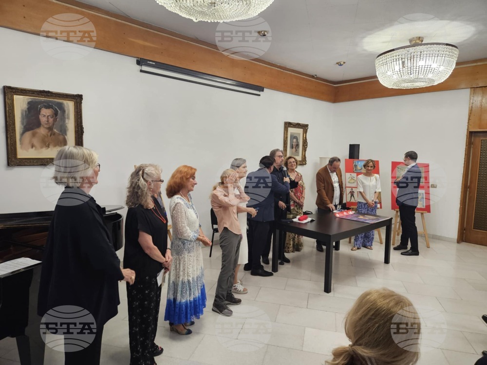 Тържествена вечер в чест на сценографа Салваторе Русо се състоя в Българския културен институт в Рим