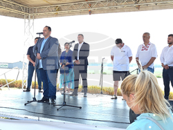 Село Цар Петрово - жътвена кампания 2025 - откриване