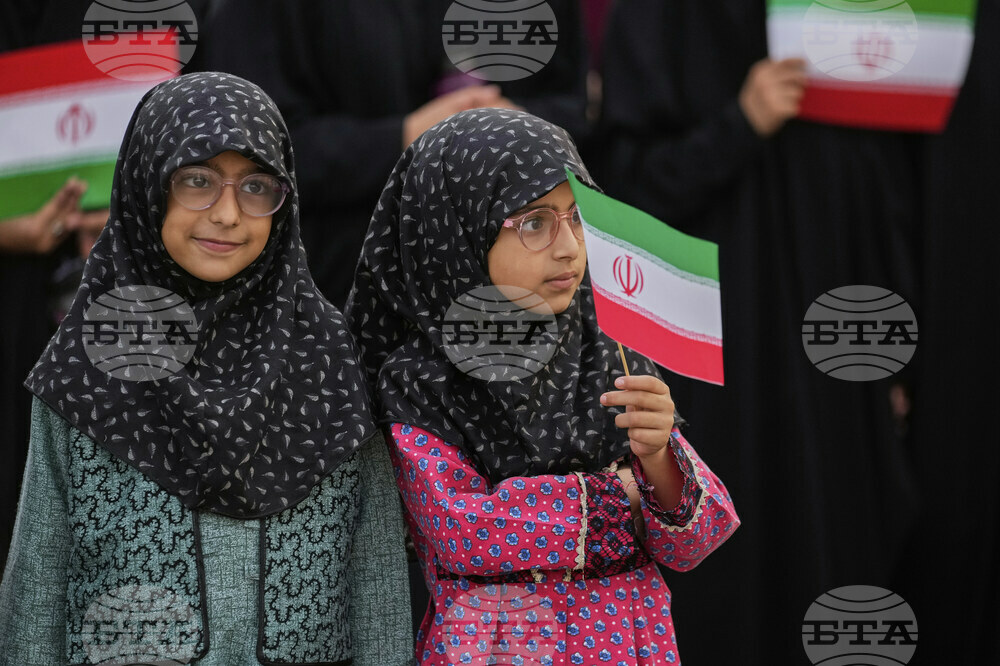 Pakistan Iran Mideast Wars