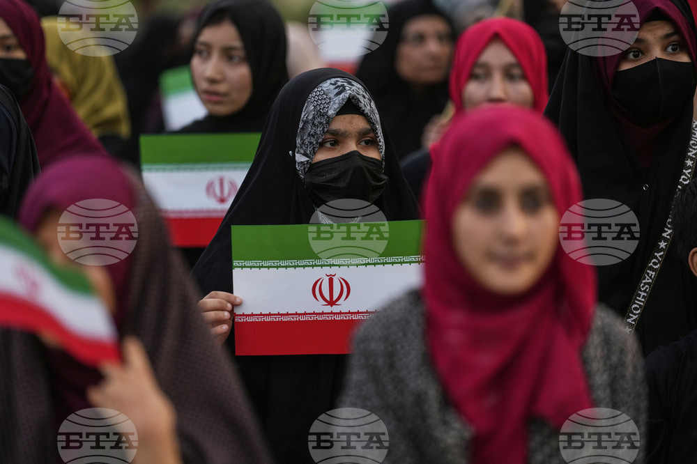 Pakistan Iran Mideast Wars