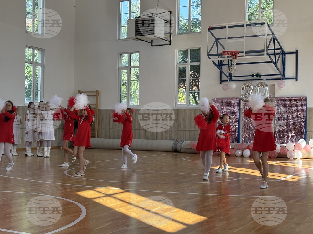 Самоков - мажоретна формация “Весиденс” - годишнина