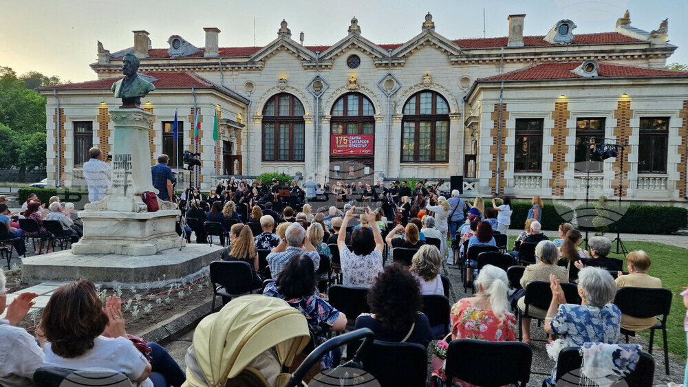Шумен - първи български симфоничен оркестър - годишнина - концерт
