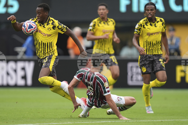 Челси завърши трансфера на Джейми Гитънс