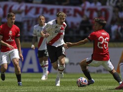 CWC River Plate Urawa Red Diamonds Soccer