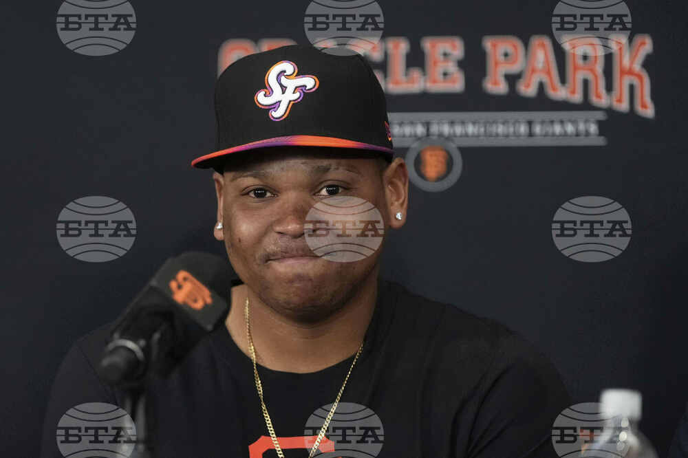 Giants Devers Baseball