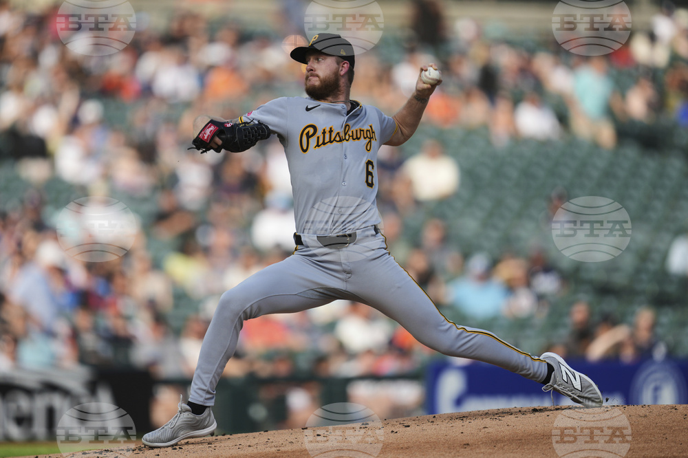 Pirates Tigers Baseball