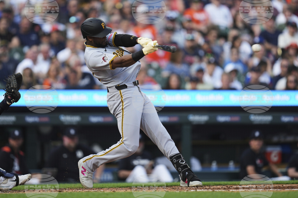 Pirates Tigers Baseball