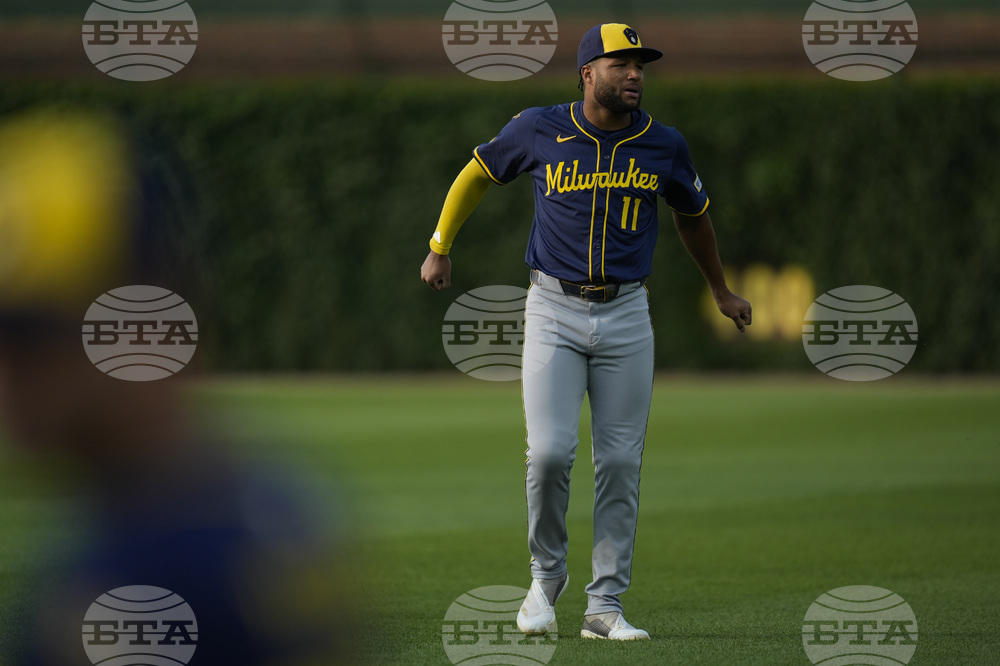 Brewers Cubs Baseball