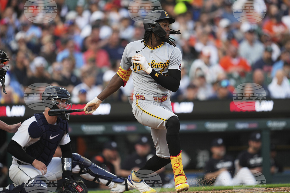 Pirates Tigers Baseball