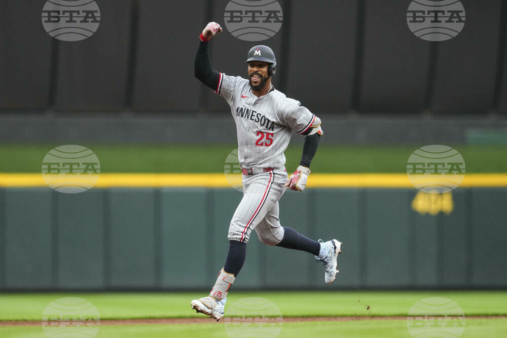 Twins Reds Baseball
