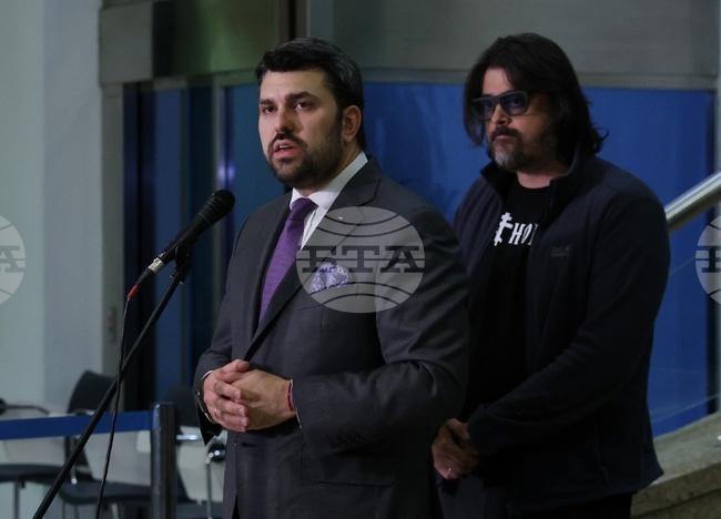 Евакуирахме група от 148 души, 89 от които българи, съобщи министър Георг Георгиев