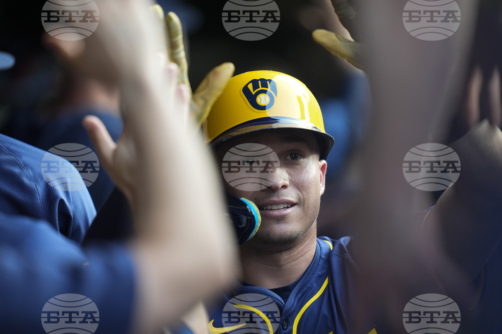 Brewers Cubs Baseball