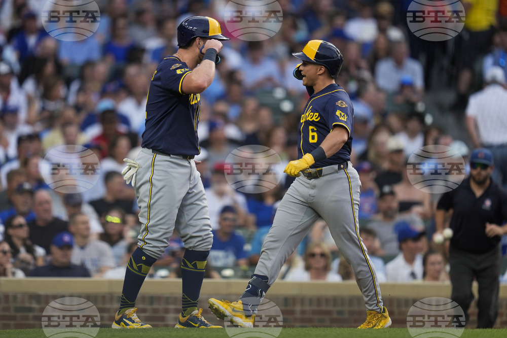 Brewers Cubs Baseball