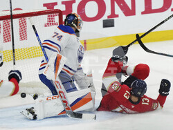 Stanley Cup Oilers Panthers Hockey