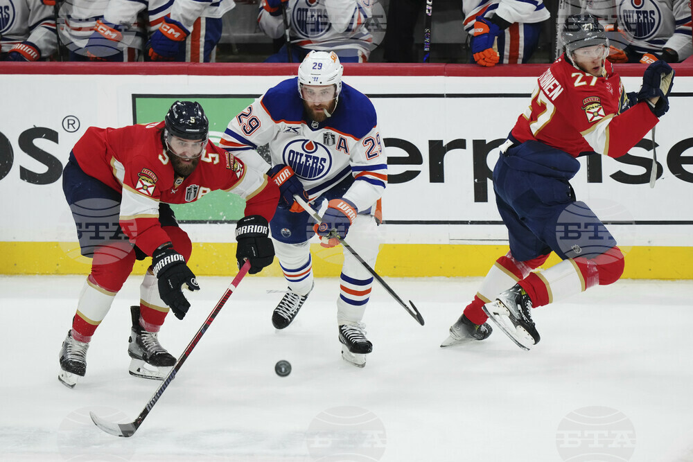 Stanley Cup Oilers Panthers Hockey