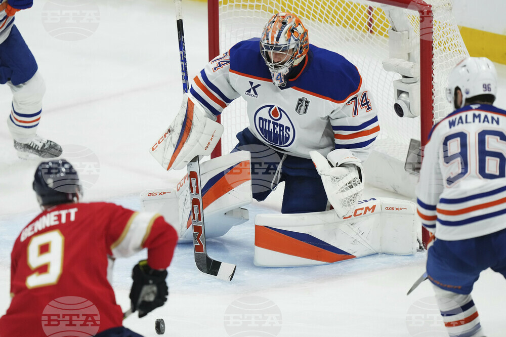 Stanley Cup Oilers Panthers Hockey
