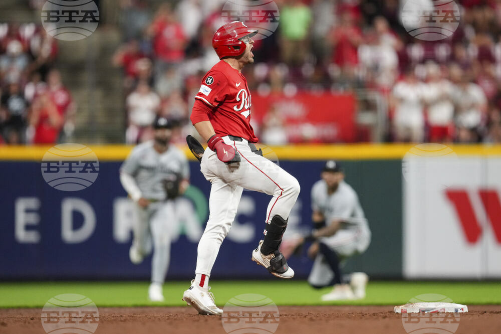 Twins Reds Baseball