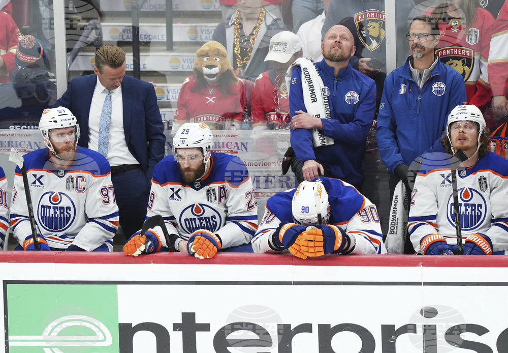 Stanley Cup Oilers Panthers Hockey