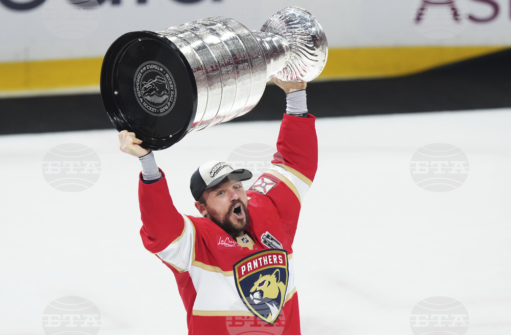 Stanley Cup Oilers Panthers Hockey