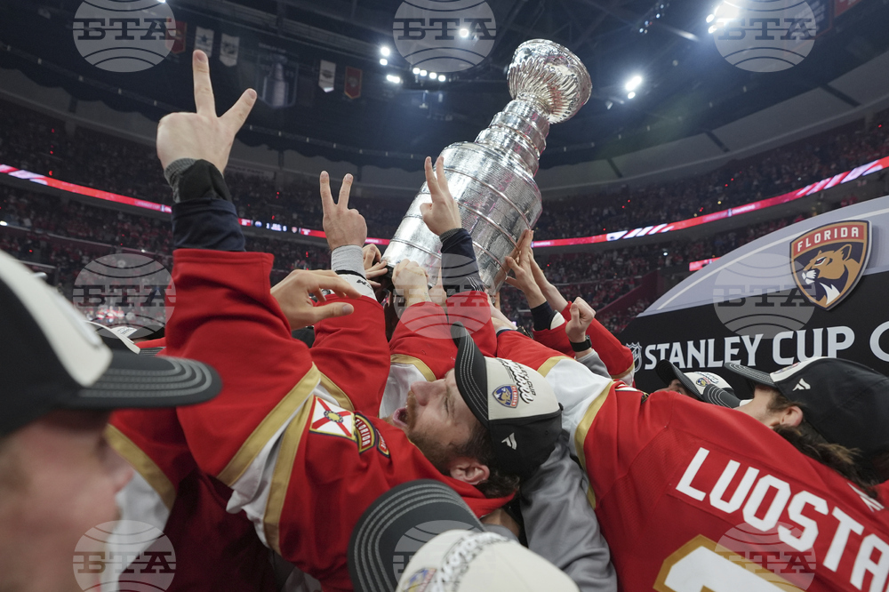Флорида Пантърс отново е шампион на Националната хокейна лига на САЩ и Канада