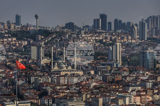 Мащабните разследвания срещу опозицията и процесът на помиряване с ПКК поставиха отпечатък върху изминалата година в Турция