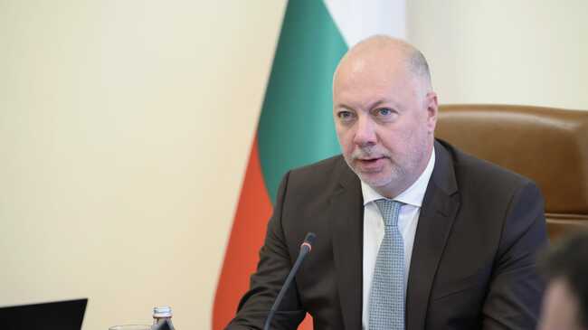 PM Rosen Zhelyazkov: Bulgarian Citizens Were Evacuated from Tel Aviv with Carefully Planned Actions