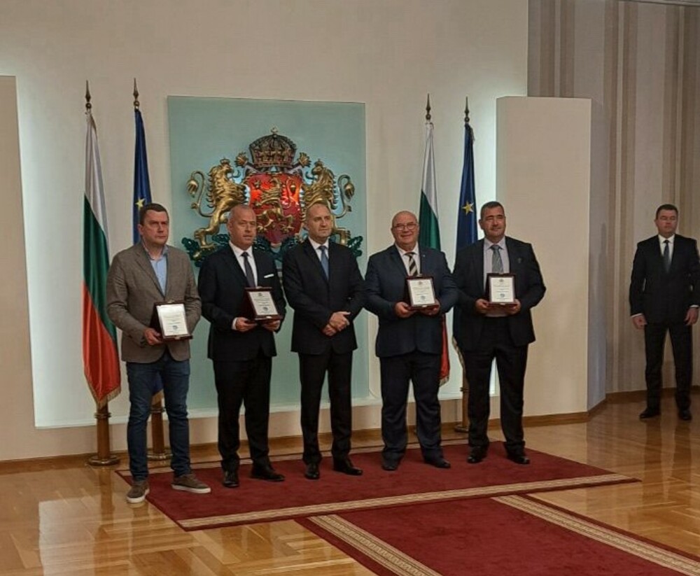 Община Русе: Президентът Румен Радев отличи Русе като „Община на годината“ за принос към детския спорт и развитието на млади таланти