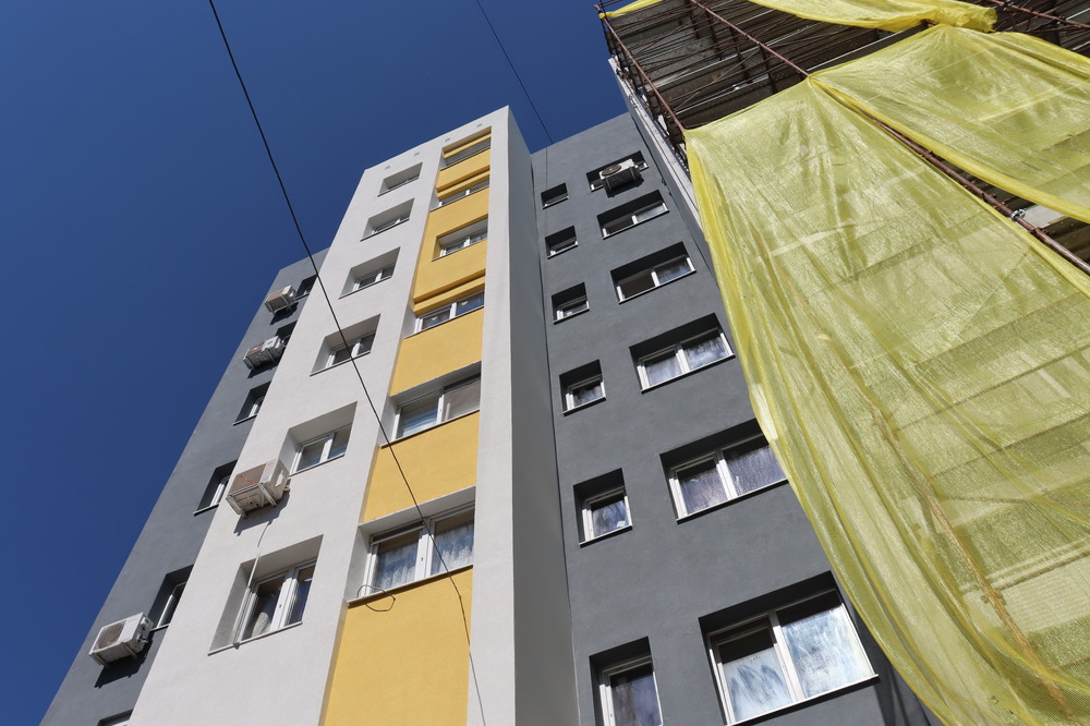 Работи се по санирането на 27 жилищни сгради в Хасково, съобщиха от общината