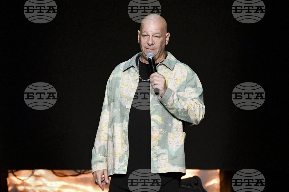Theater-Jeff Ross