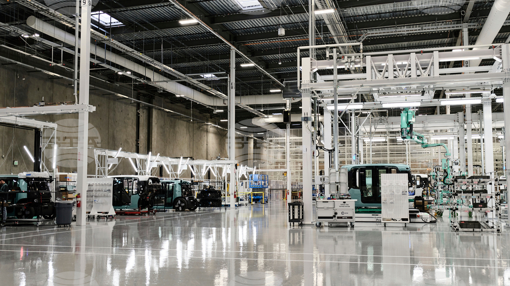 Производството в САЩ се свива за осми пореден месец през октомври, според проучване на Института за управление на доставките