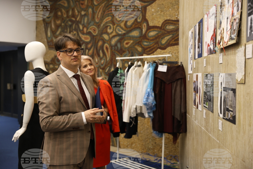 Лауреатите от XXI „Национален младежки конкурс за изящни изкуства, приложни изкуства и дизайн“ бяха наградени в НДК