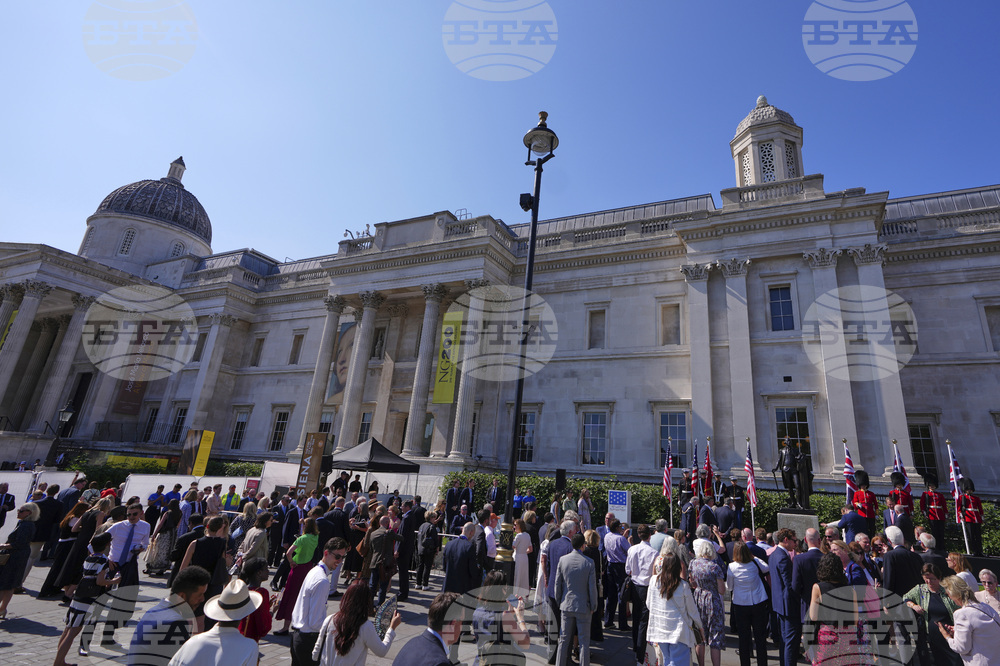 Britain Statue Rededication