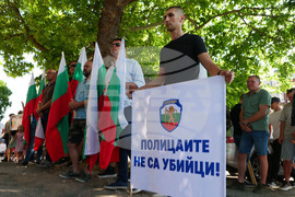 Варна - полицейски служители - граждани