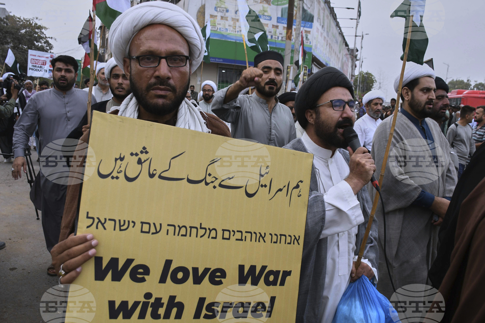 Pakistan Iran Mideast Wars