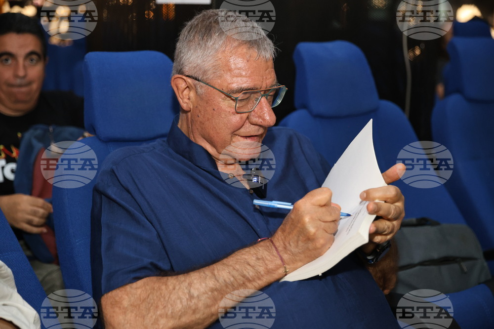 Пловдив - проф. Христо Пимпирев - „От Антарктика до лабораторията“