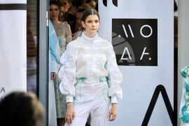 Бургас - Национална художествена академия - студенти - модно ревю