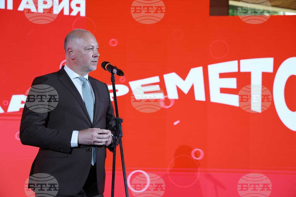 МС: Премиерът Желязков поздрави Кока-Кола по повод 60-годишния юбилей на компанията