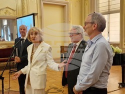 Мария Конакчиева представя книгата си „Влюбена в живота“, снимки – Даниел Димитров/БТА