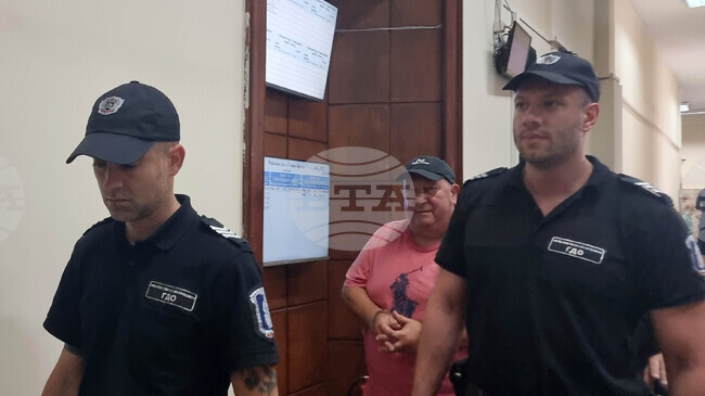 Съдът в Казанлък пусна под гаранция мъжа, сочен за собственик на нелегалните домове за възрастни хора в мъглижкото село Ягода